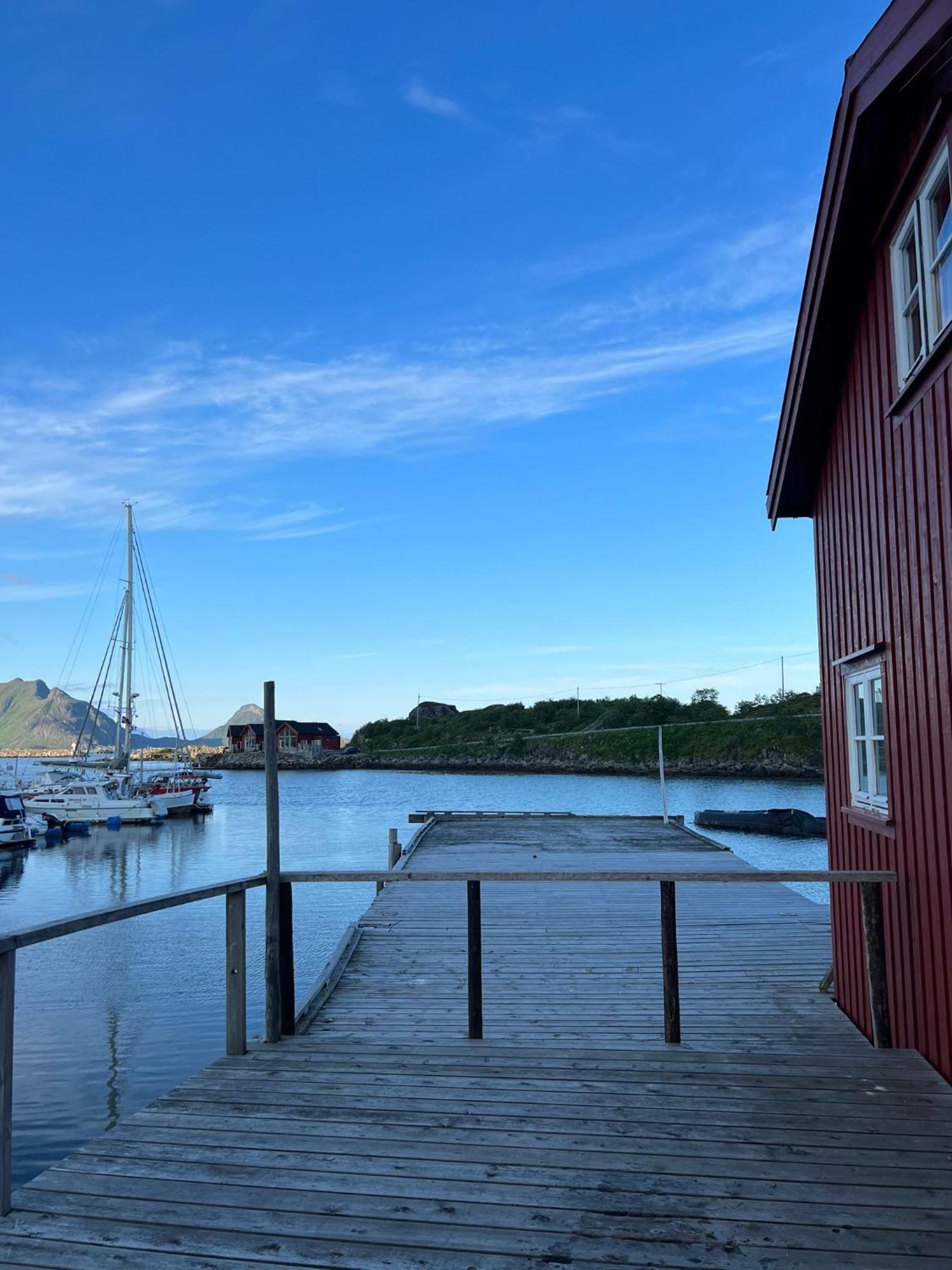 Real Fisherman'S Cabins In Ballstad, Lofoten Esterno foto