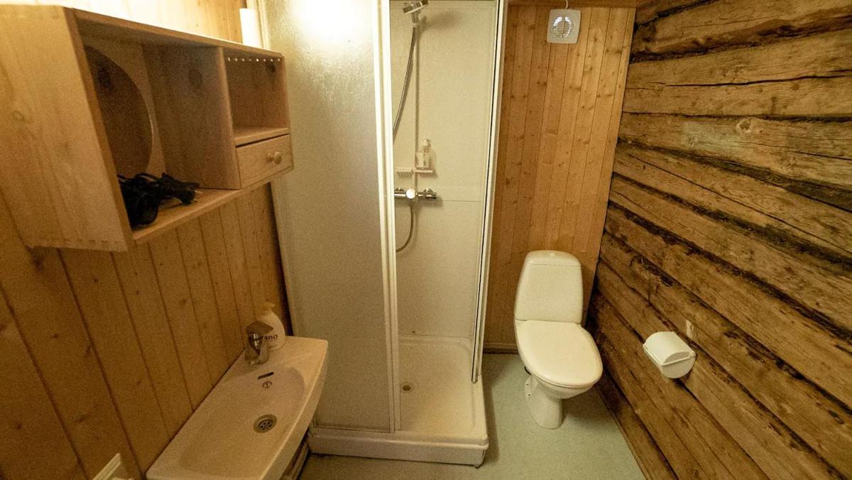 Real Fisherman'S Cabins In Ballstad, Lofoten Esterno foto
